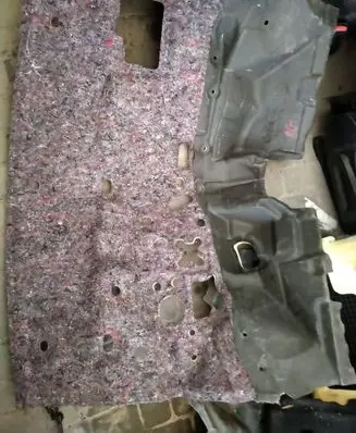 Citroen C4 II Picasso Under panel sound insulation 