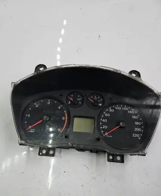 Speedometer (instrument cluster)