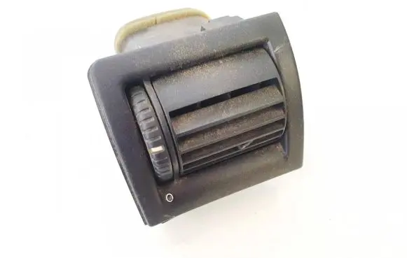 Opel Astra G Dash center air vent grill