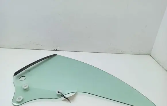 Mercedes-Benz CLK A209 C209 Rear side window
