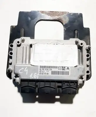Citroen C4 I Engine control unit/module 9662307380
