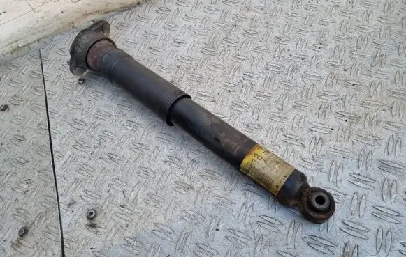 Mercedes-Benz CLS C218 X218 Rear shock absorber/damper A2183201830