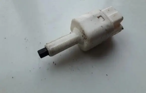 Toyota Yaris Brake pedal sensor switch 2701K50 270-1K50
