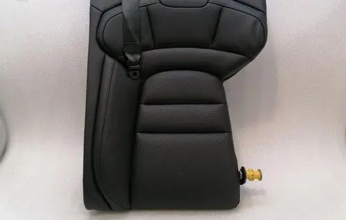 Porsche Taycan 9J1 Rear seat