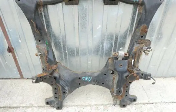 Honda CR-V Front subframe