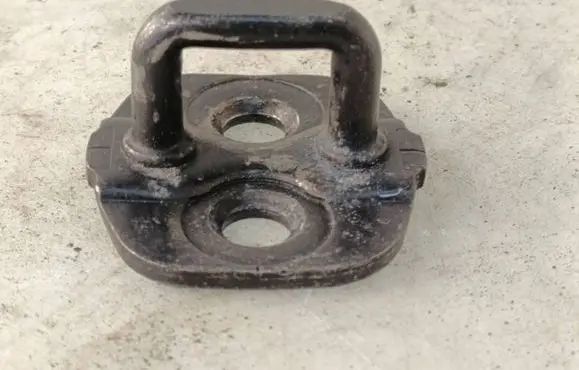 Renault Kadjar Front door lock loop/hook striker 
