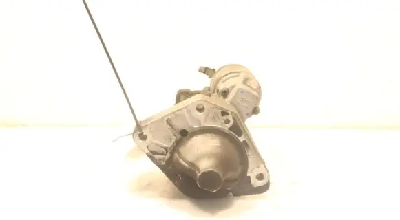 Renault Megane III Starter motor ESW20E26