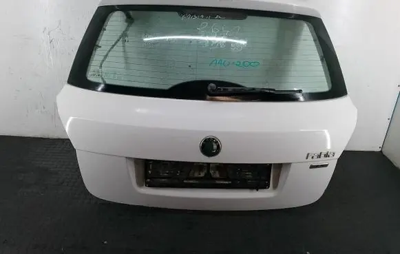 Tailgate/trunk/boot lid