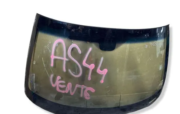 Chevrolet Corvette C6 Front windscreen/windshield window 43R000074