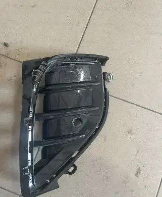 Volkswagen ID.4 Dash center air vent grill 11K807820