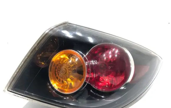 Mazda 3 I Rear/tail lights