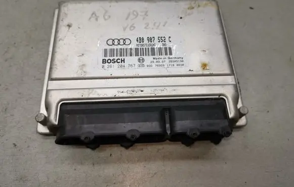 Audi A6 S6 C5 4B Engine control unit/module 4B0907552C 0261204767