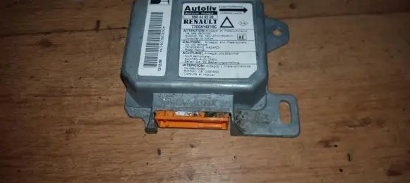 Renault Laguna I Airbag control unit/module 550449200 7700414215c