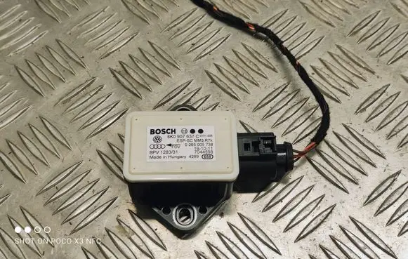 Audi A4 S4 B8 8K ESP acceleration yaw rate sensor 8K0907637C