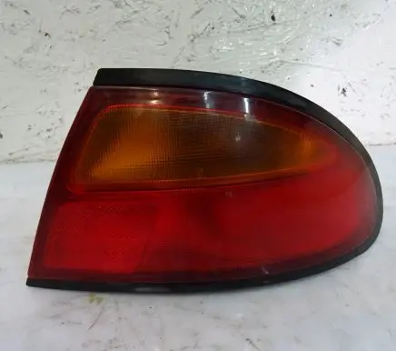 Mazda 323 F Rear/tail lights 043-1439