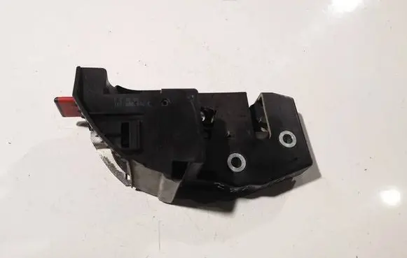 Skoda Octavia Mk2 (1Z) Seat back rest lock catch 1K0885682E