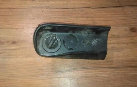 Ford Mondeo MK I Light switch 95bb13k196ga