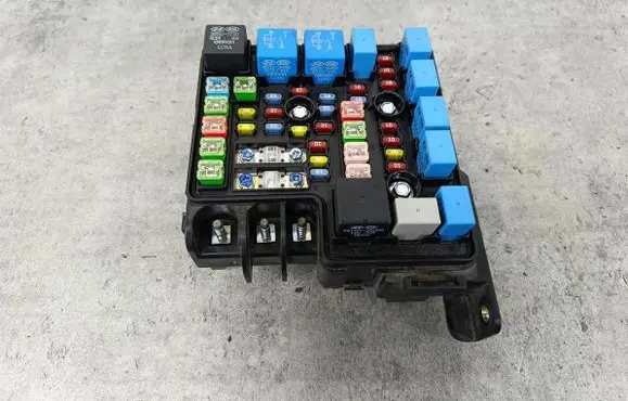 Hyundai i30 Fuse box set 919501H030