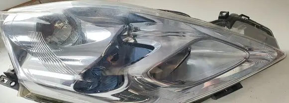 Nissan Leaf I (ZE0) Headlight/headlamp