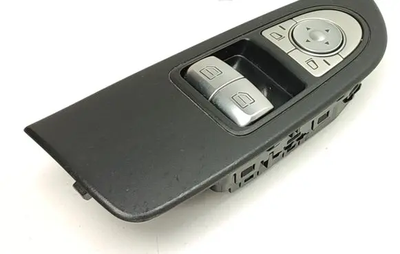 Mercedes-Benz Vito Viano W447 Electric window control switch 2059056911