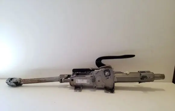 Audi Q3 F3 Steering wheel axle 5Q2419512K