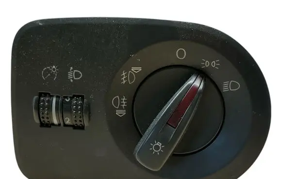 Audi A4 S4 B6 8E 8H Light switch 941531A