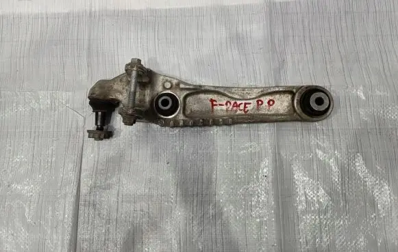 Jaguar F-Pace Front lower control arm/wishbone
