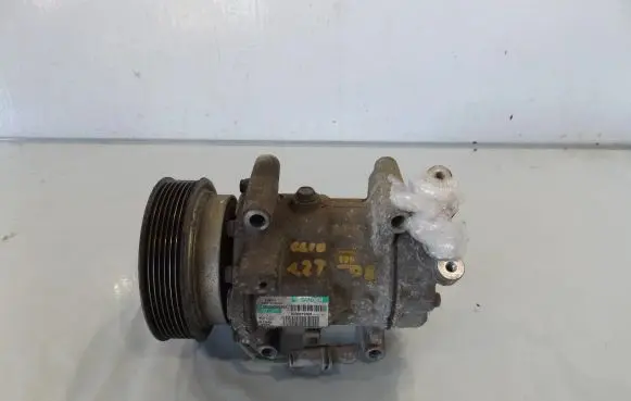 Renault Clio III Air conditioning (A/C) compressor (pump) 8200819568