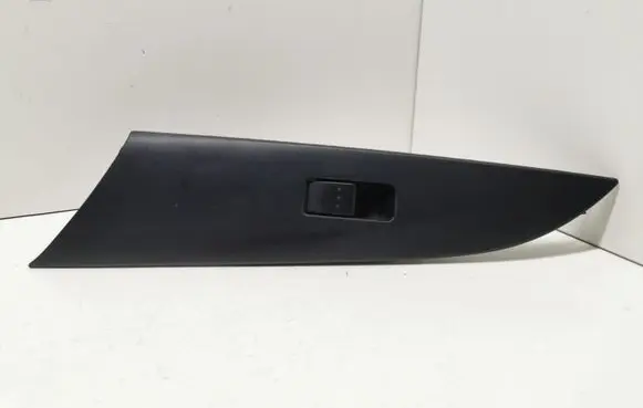 Mazda 3 I Electric window control switch 66370