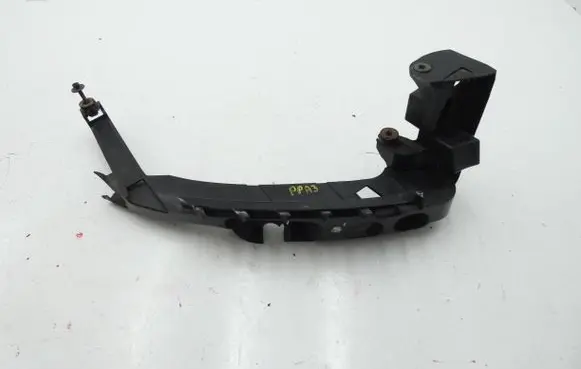Audi A3 S3 8P Headlight/headlamp mounting bracket 8P0805608