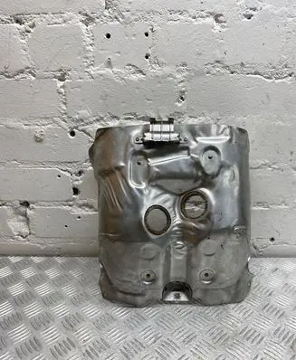 BMW 7 G11 G12 Heat shield in engine bay 8600298