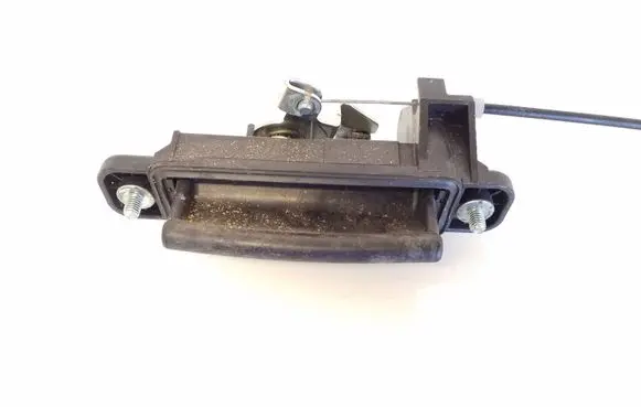 Mazda 3 I Tailgate trunk handle 