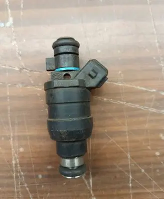 Peugeot 406 Fuel injector d3172ma