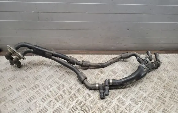 Audi Q7 4M Engine coolant pipe/hose 4M1819350
