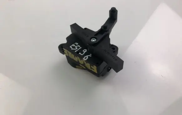 Ford Focus Intake manifold valve actuator/motor 6G9N19E616BB