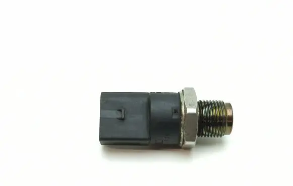 Fuel pressure sensor
