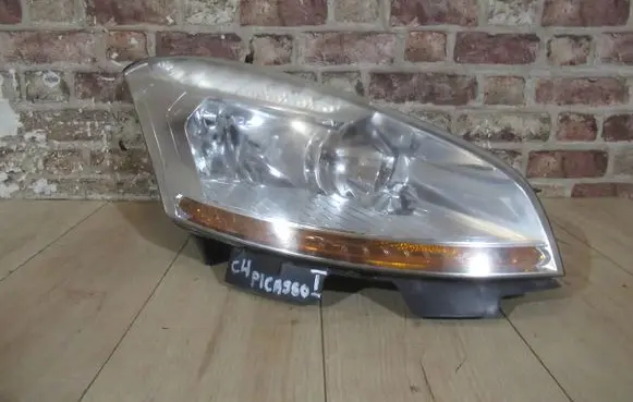 Citroen C4 I Picasso Headlight/headlamp