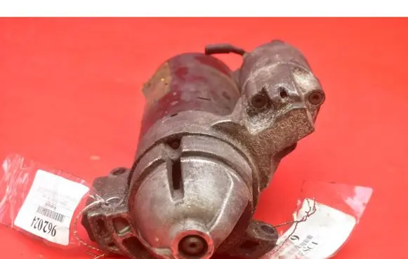 BMW 5 E60 E61 Starter motor 7802508
