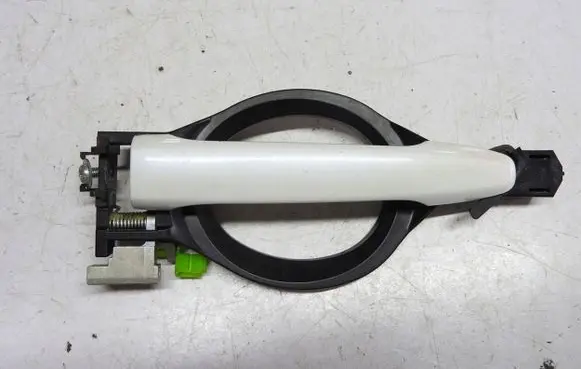 Mitsubishi ASX Loading door exterior handle/bracket 5e15675e12