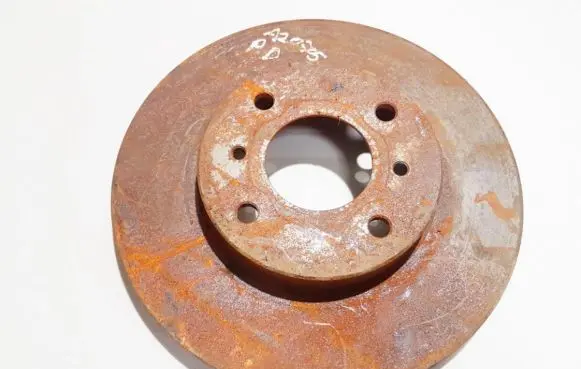 Nissan Almera N16 Front brake disc ventiliuojamas