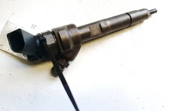 BMW 5 GT F07 Fuel injector 0445110478