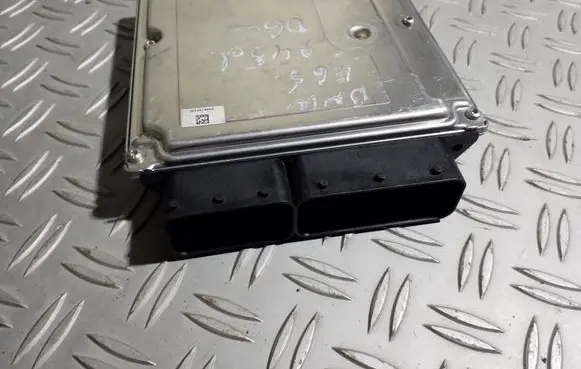BMW 7 E65 E66 Engine control unit/module 7801218 0281012479 1039S12178