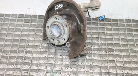 Mercedes-Benz A W176 Rear wheel hub