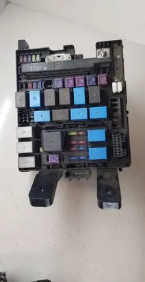 KIA Sportage Fuse module 914553U243