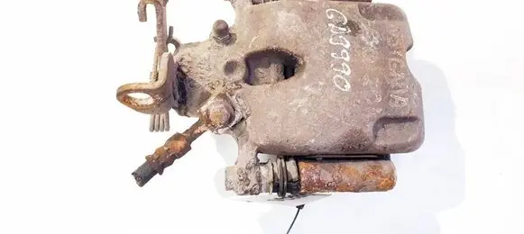 Opel Insignia A Rear brake caliper