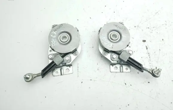 Peugeot 4007 Tailgate check strap stopper 