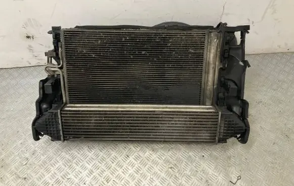 Volvo V70 Radiator set 
