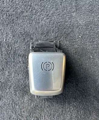 Mercedes-Benz E W213 Hand parking brake switch A2139053803 HW150100