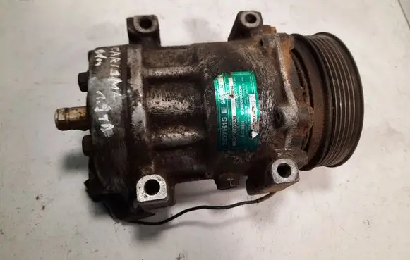 Mitsubishi Carisma Air conditioning (A/C) compressor (pump) SD7H15 8200040681