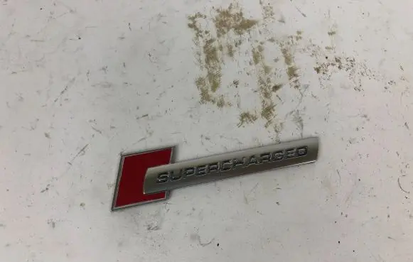 Audi A6 S6 C7 4G Fender model badge letters 